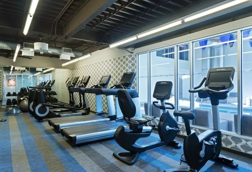 Otel Aloft Birmingham Soho Square