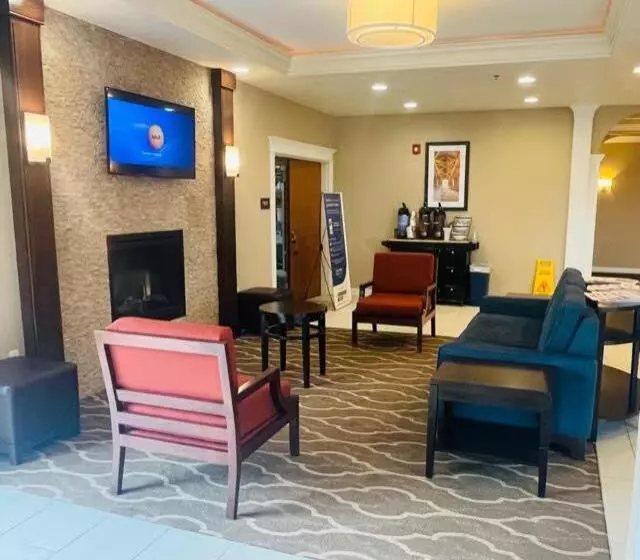 호텔 Comfort Inn Hebronlowell Area