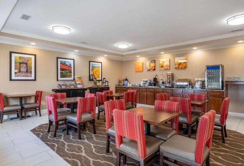 Отель Comfort Inn Hebronlowell Area