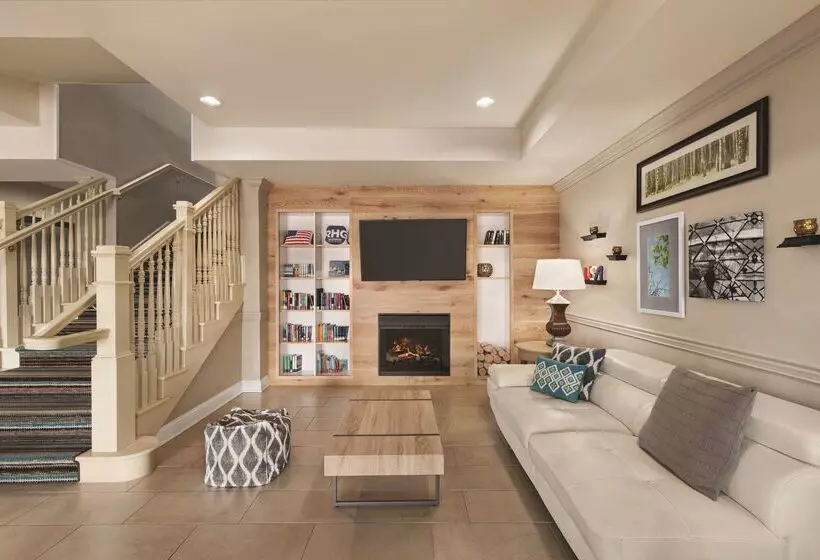 هتل Country Inn & Suites By Radisson, Tampa Airport North, Fl