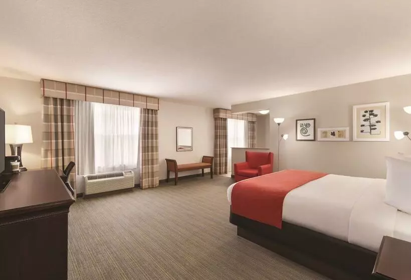 هتل Country Inn & Suites By Radisson, Tampa Airport North, Fl