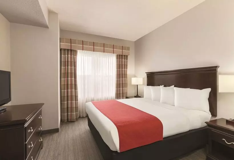 هتل Country Inn & Suites By Radisson, Tampa Airport North, Fl