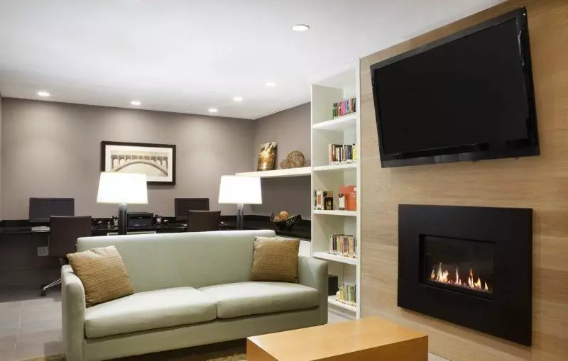 هتل Country Inn & Suites By Radisson, Tampa Airport North, Fl