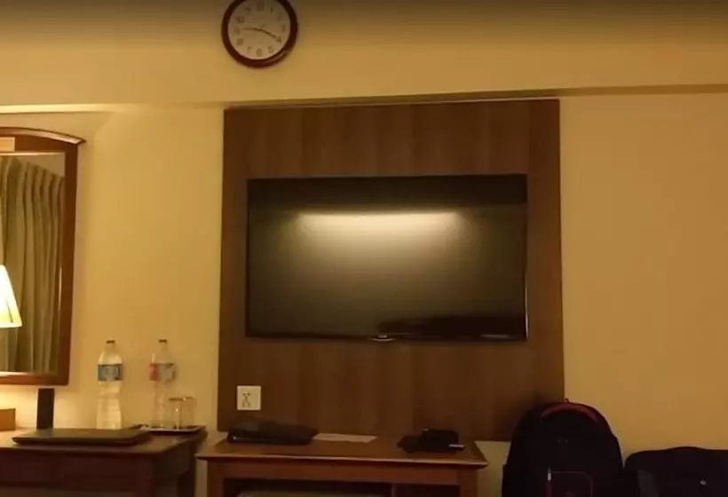 Embassy Inn Hotel Karachi