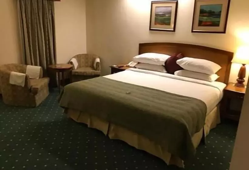 Embassy Inn Hotel Karachi