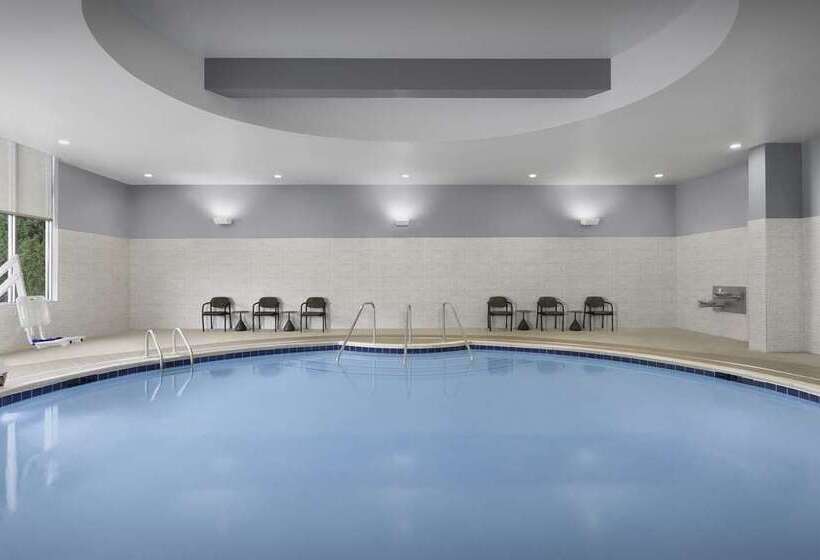 בית מלון כפרי Embassy Suites Atlanta   Kennesaw Town Center