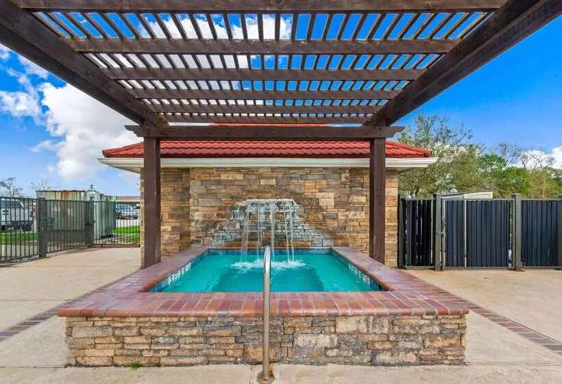 酒店 La Quinta By Wyndham Bridge City Orange