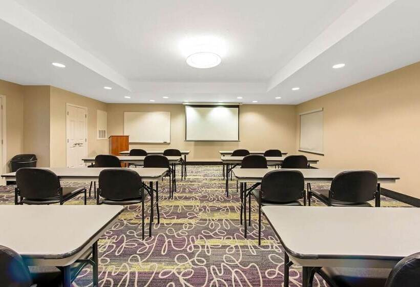 ホテル La Quinta By Wyndham Bridge City Orange