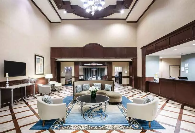 Отель La Quinta Inn & Suites By Wyndham Dfw Airport West Euless