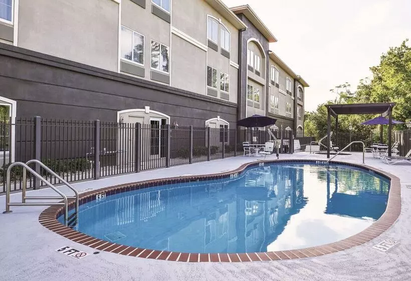 ホテル La Quinta By Wyndham Sebring