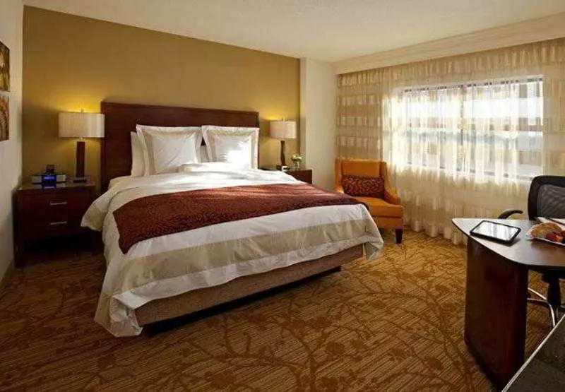 ホテル Minneapolis Marriott Northwest