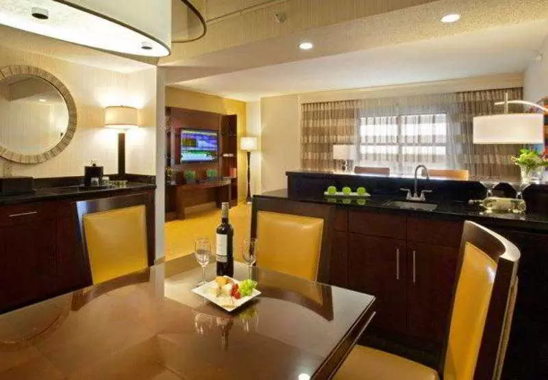 ホテル Minneapolis Marriott Northwest