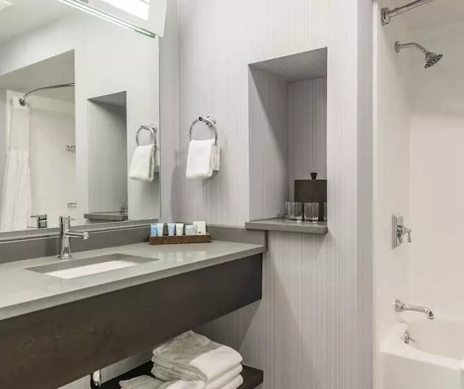 فندق Rockport Inn And Suites