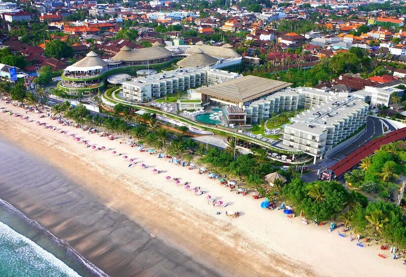 בית מלון כפרי Sheraton Bali Kuta Resort