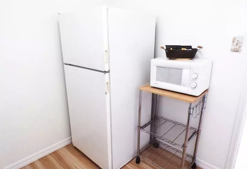 هتل Shoreline Cottages