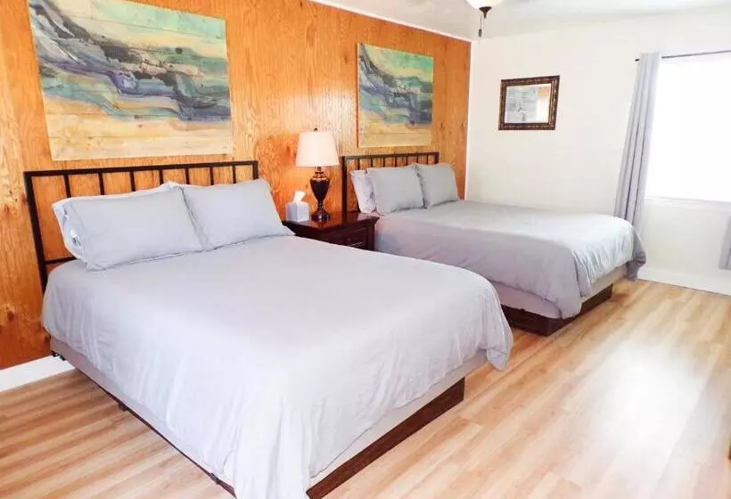 هتل Shoreline Cottages