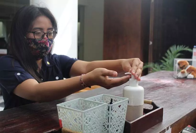 Swiss Belhotel Rainforest