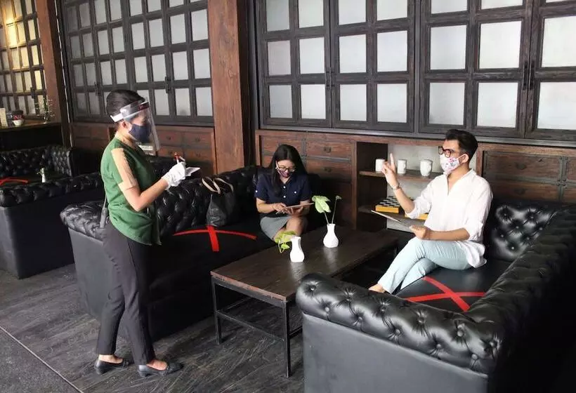 Swiss Belhotel Rainforest