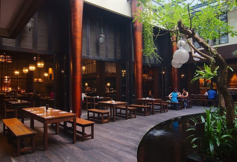 Swiss Belhotel Rainforest