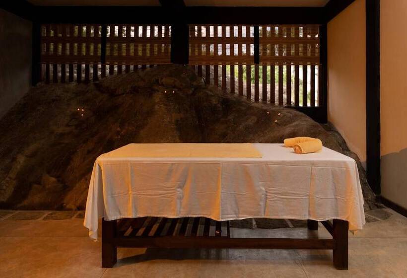 Melheim Resort And Spa