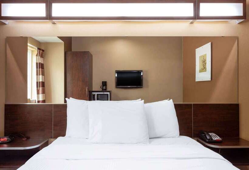 Microtel Inn & Suites By Wyndham Columbia