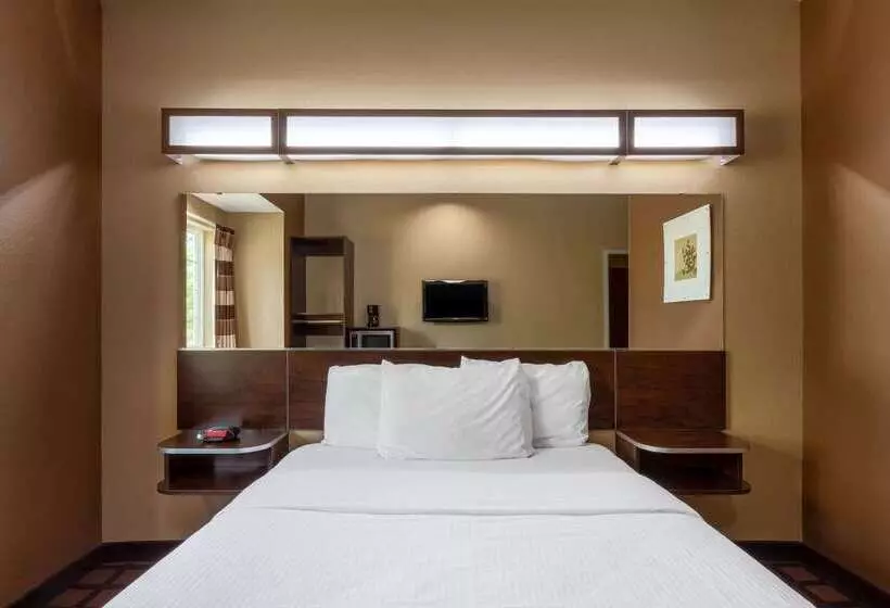 Microtel Inn & Suites By Wyndham Columbia