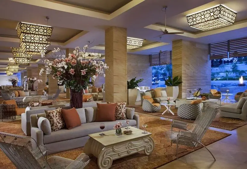 Mulia Villas 