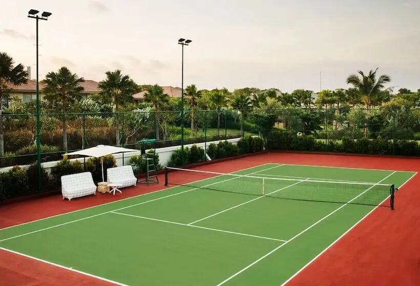 Mulia Villas 