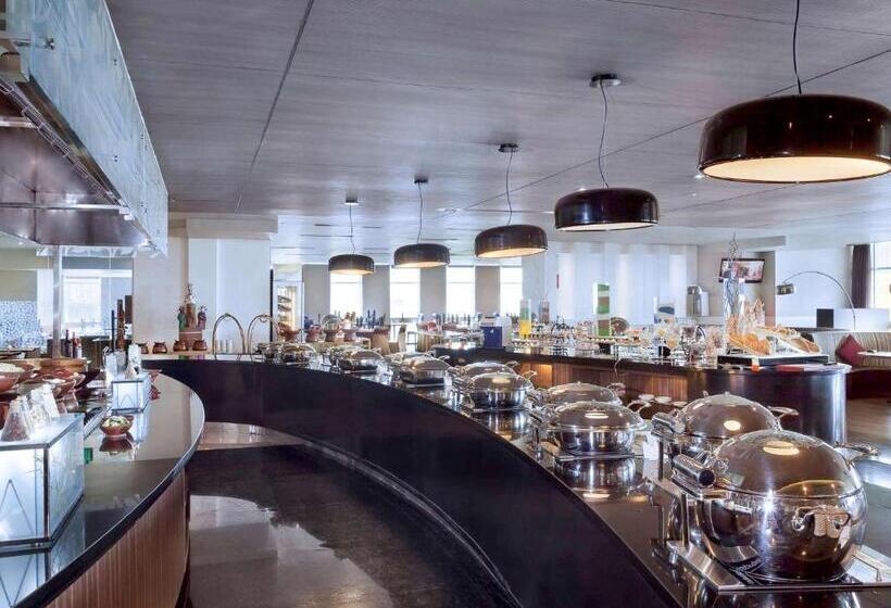 Novotel Jakarta Gajah Mada