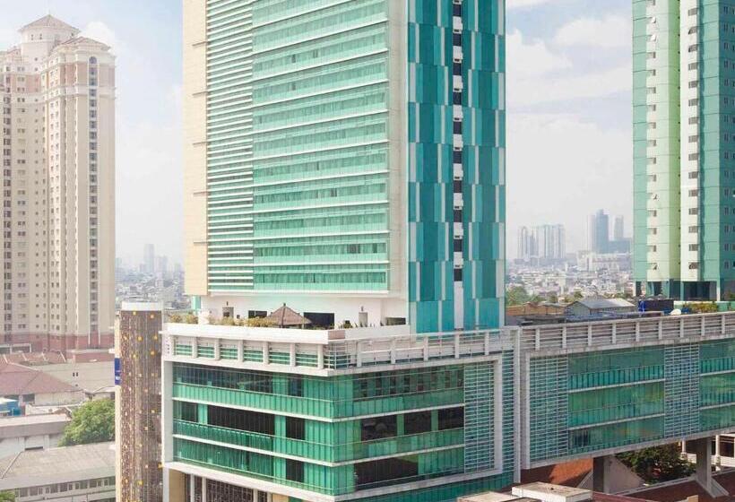 Novotel Jakarta Gajah Mada