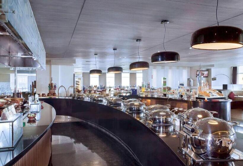 Novotel Jakarta Gajah Mada