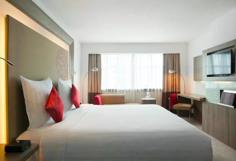 Novotel Jakarta Gajah Mada