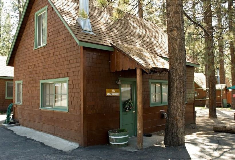 منتجع Golden Bear Cottages