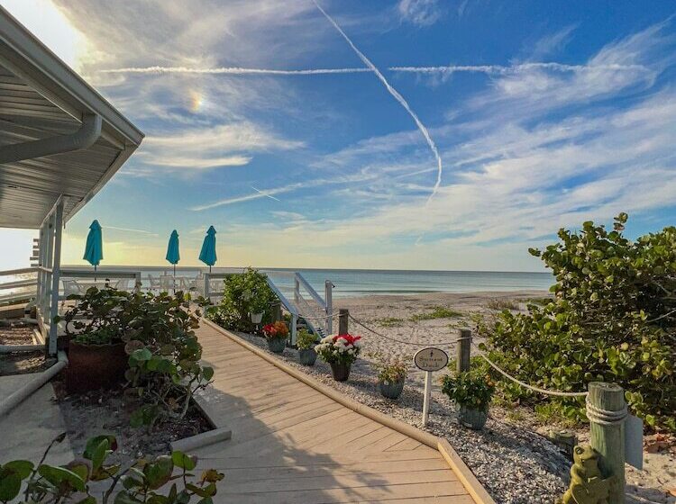 渡假胜地  The Pearl Beach Inn