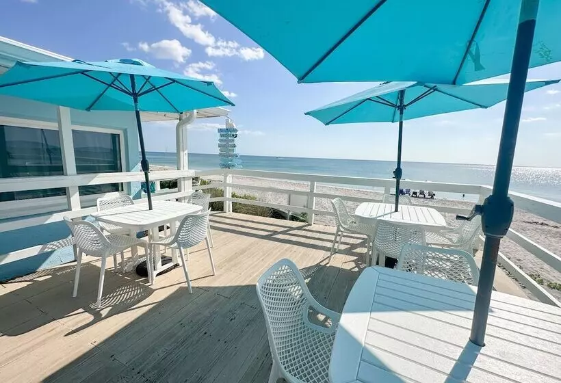 리조트 The Pearl Beach Inn