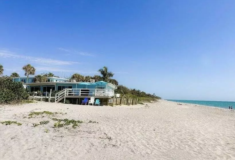 리조트 The Pearl Beach Inn