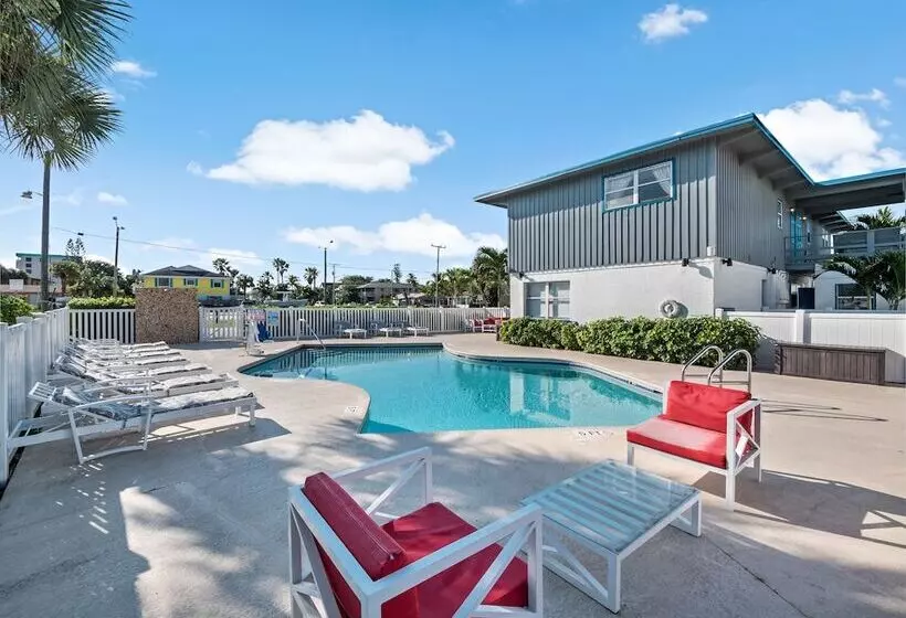 Royal Inn Beach Hutchinson Island