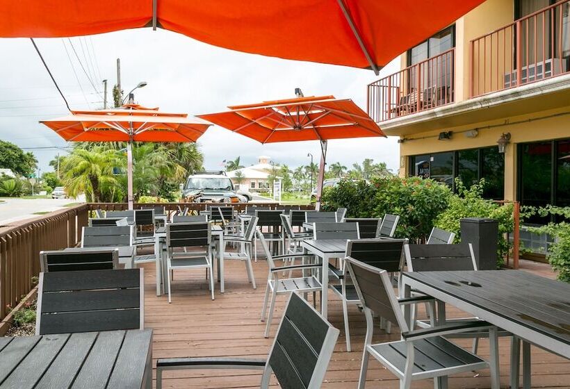 Royal Inn Beach Hutchinson Island