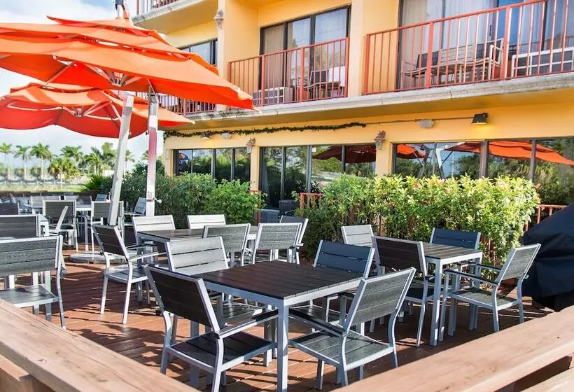 Royal Inn Beach Hutchinson Island