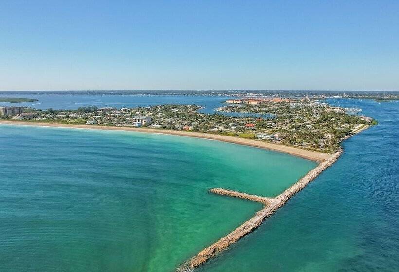 Royal Inn Beach Hutchinson Island