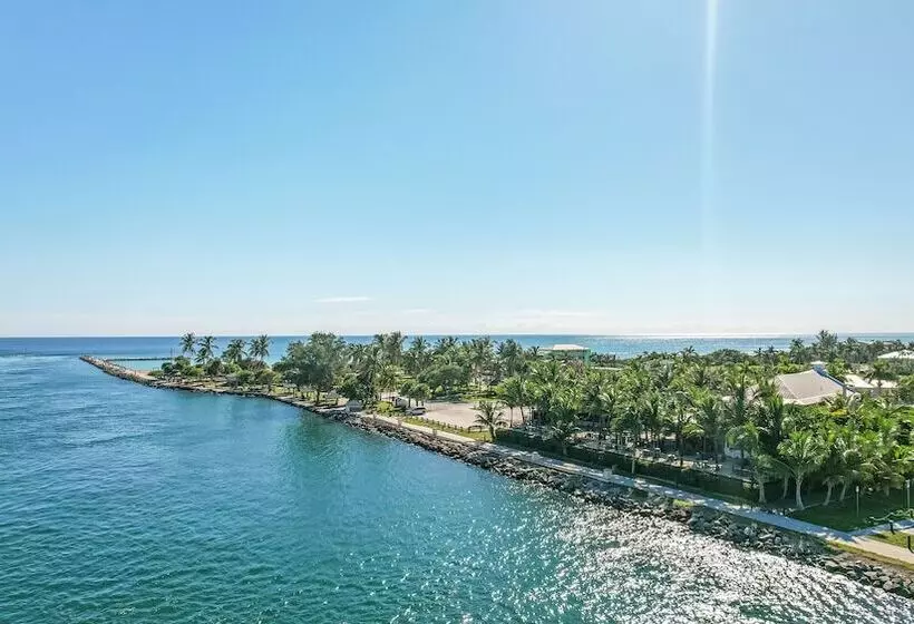 Royal Inn Beach Hutchinson Island