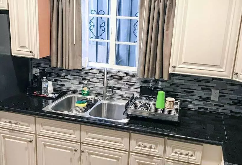 Viking Motel Ventura