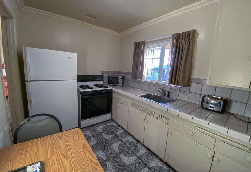 Viking Motel Ventura