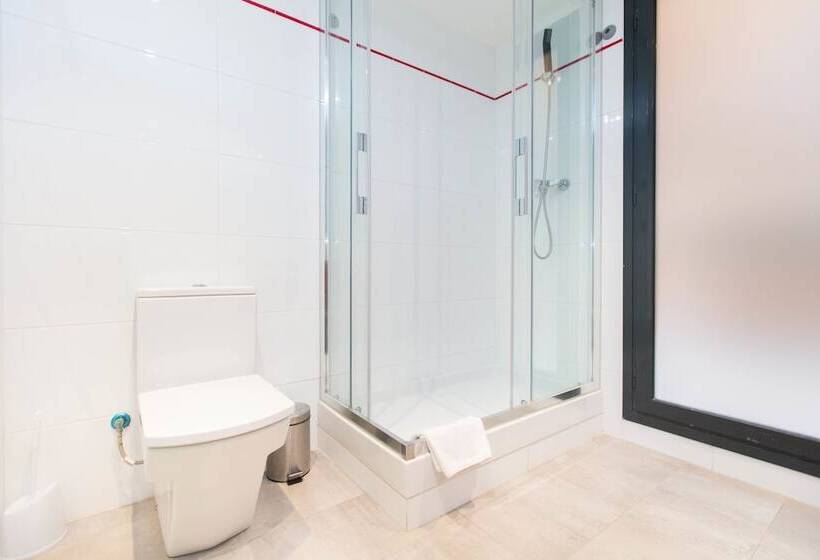 Ainb Sagrada Familia Apartments