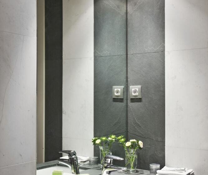 Ainb Sagrada Familia Apartments