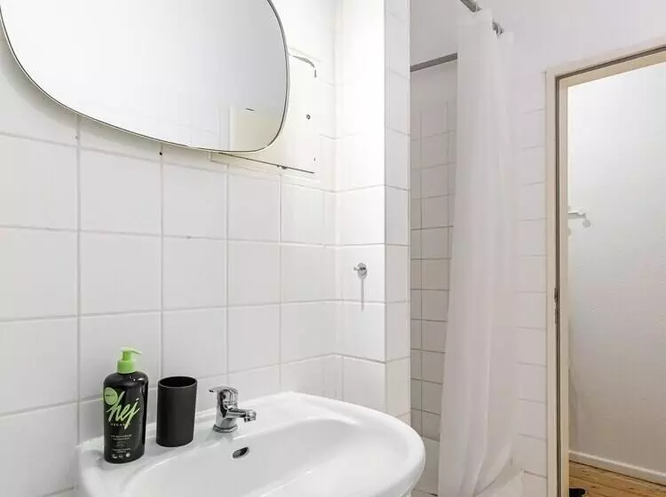 Apartments Berlin Niederbarnimstraße