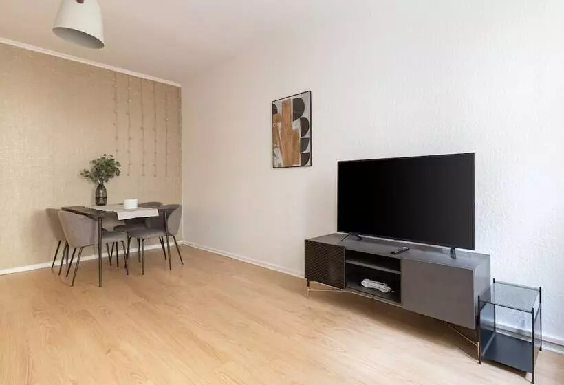 Apartments Berlin Niederbarnimstraße