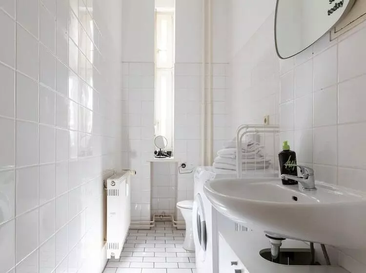 Apartments Berlin Niederbarnimstraße