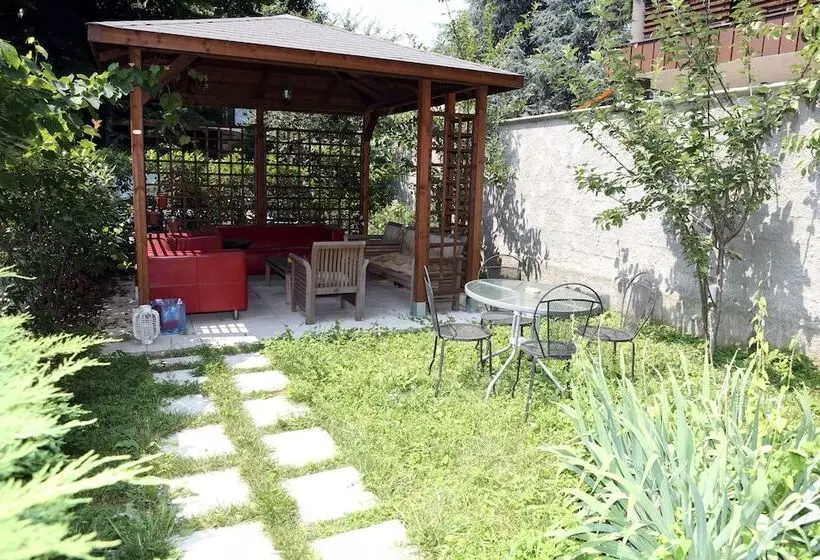 住宿加早餐  Bicocca