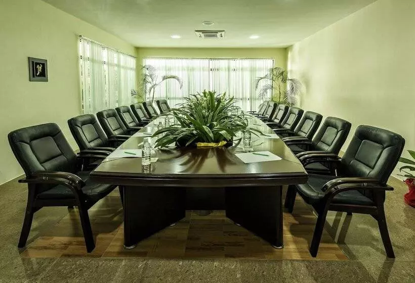 Borneo Tropical Rainforest Resort